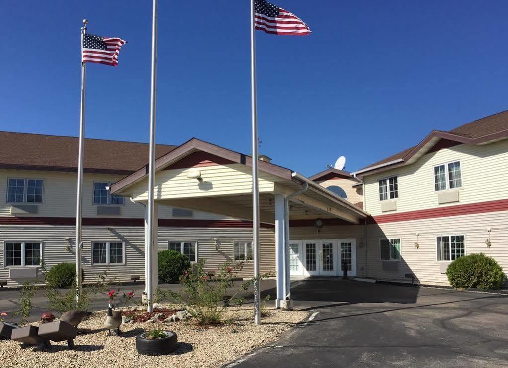 Econo Lodge Lake Mills Eksteriør billede